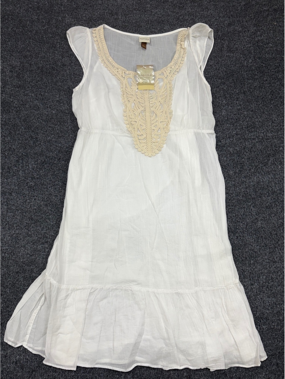 Sonoma Life + Style White Dress with Beige Crochet Detail, M